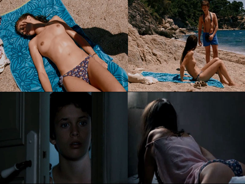 Брат смотрит на голую сестру на пляже Брат смотрит на голую сестру на пляже